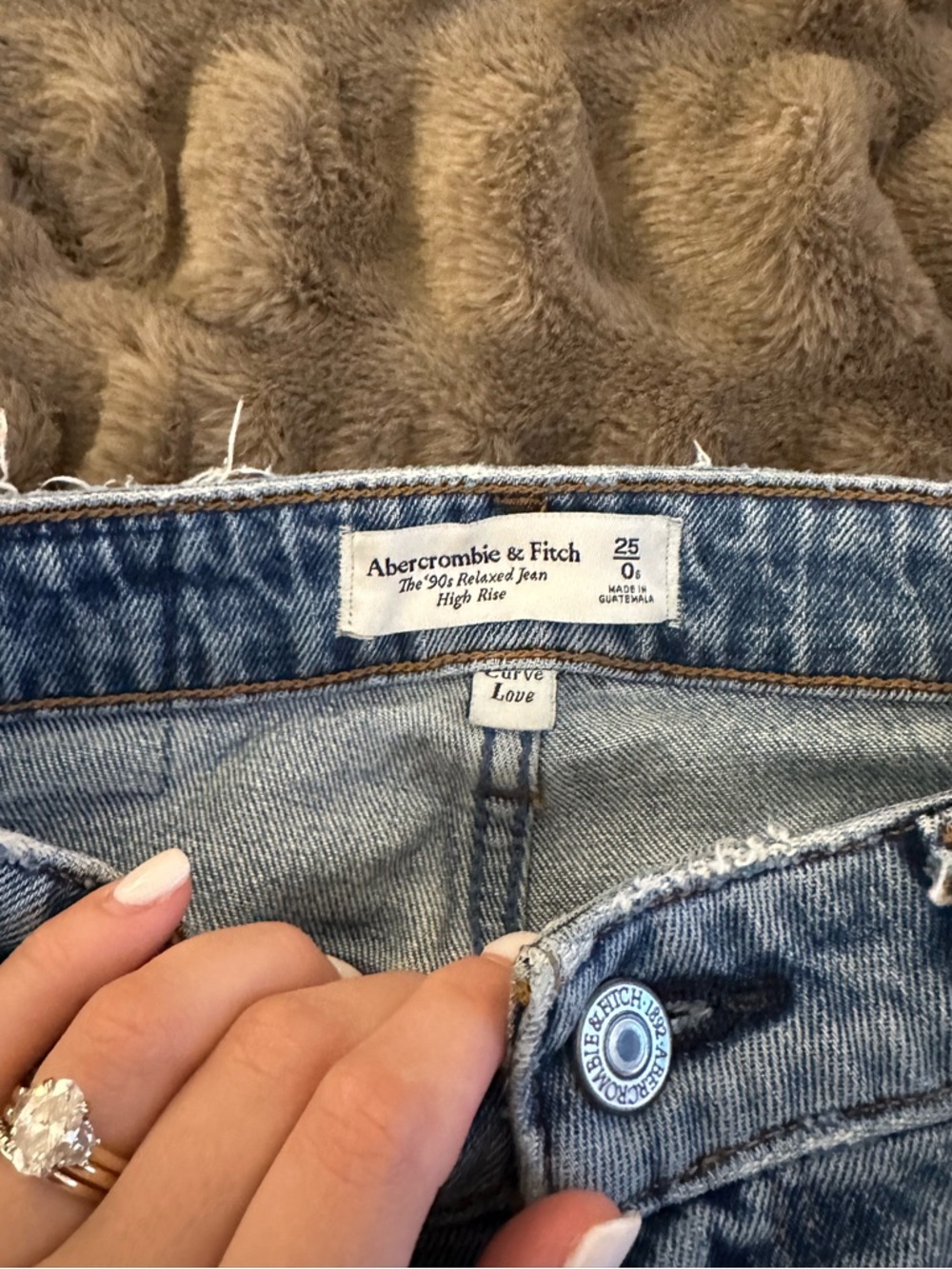 Abercrombie & Fitch Curve Love 90’s Relaxed High Rise Jeans in Light Blue Denim